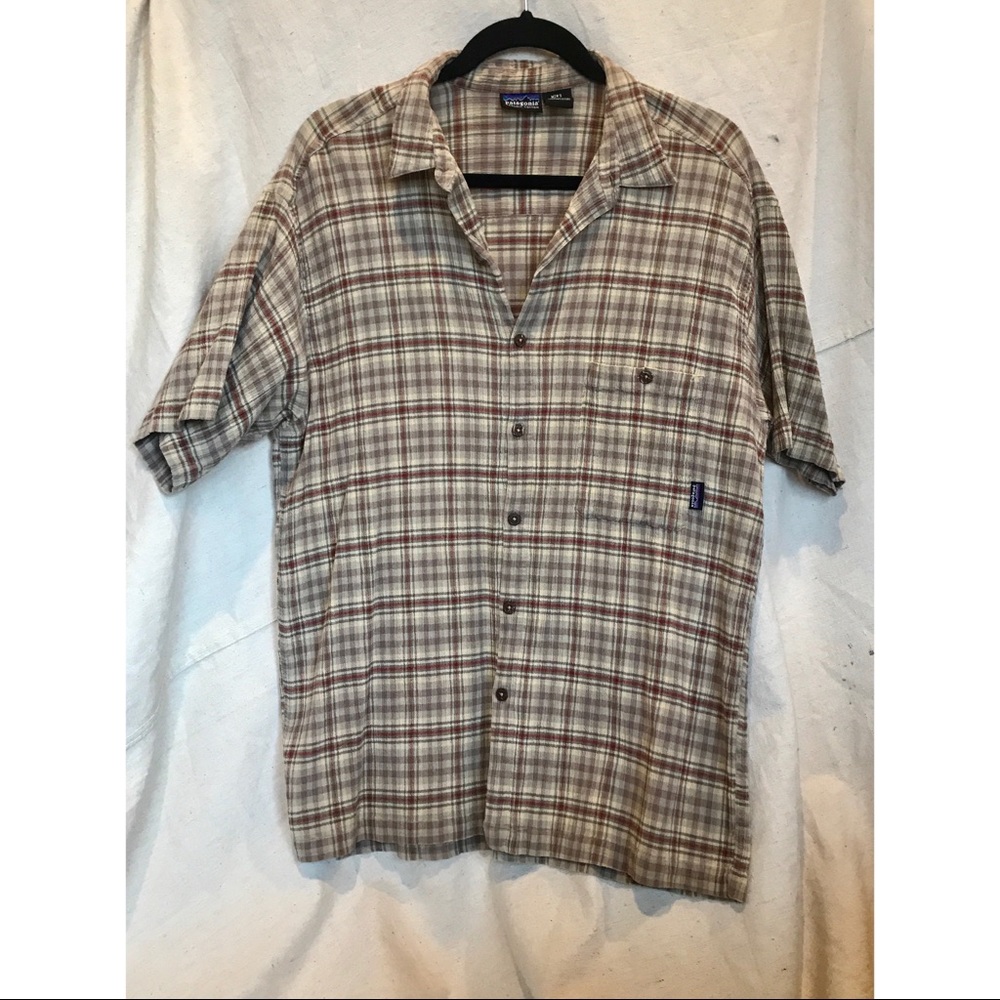 ***SOLD*** PATAGONIA Short Sleeve Button-Down
